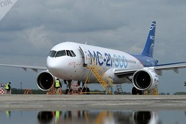 民航客机从起飞到进入万米高空需要多长时间