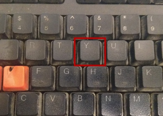 lol红框锁屏怎么办