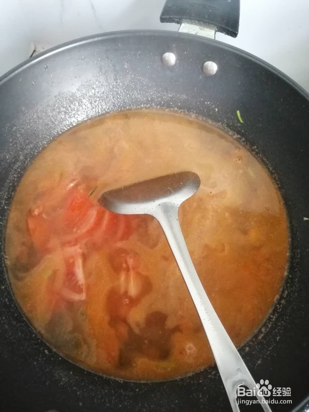 怎样做番茄肥牛金针菇汤?