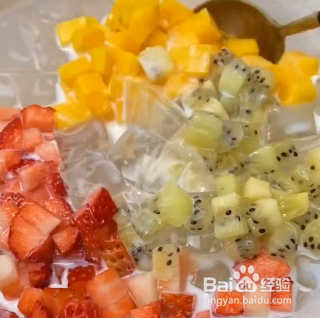 如何做水果凉粉呢