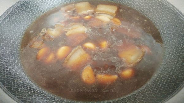 蒜子芸豆酱烧肉