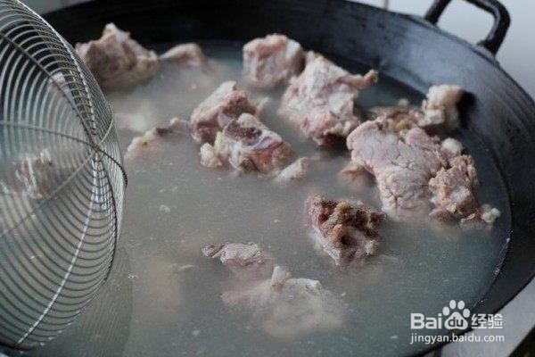 冬瓜炖排骨怎么做