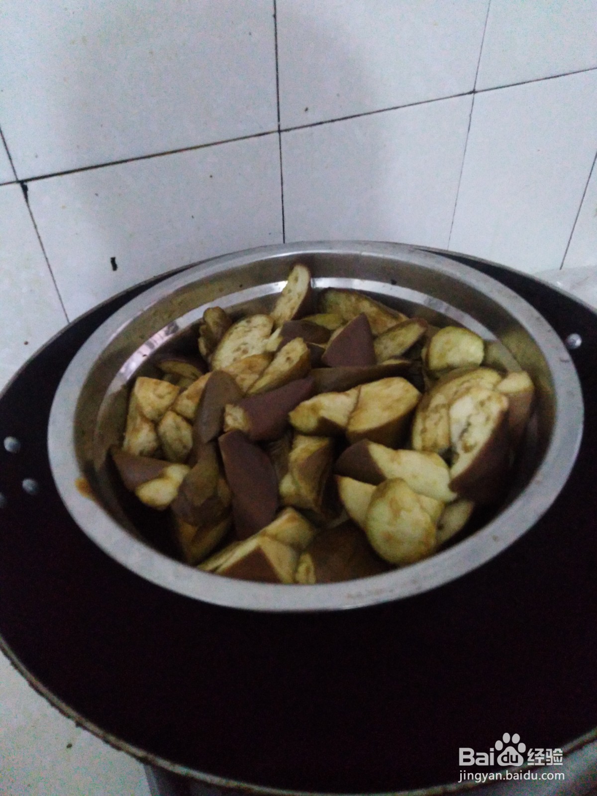 如何做蒜香猪肉茄子锅？