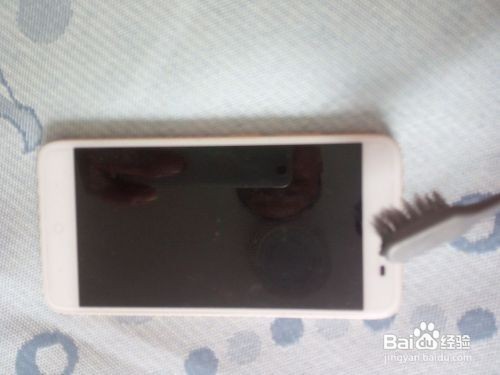 手机喇叭进水了怎么办声音变小了