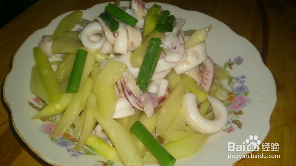 美味芦笋炒鱿鱼的家常做法