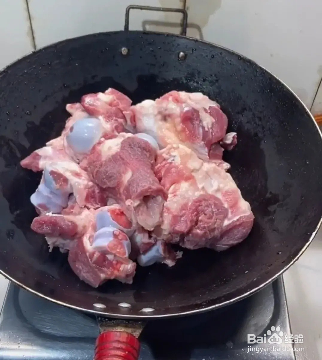 东北酱大骨的做法