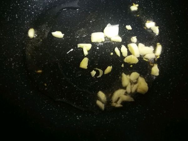 红烧肉味儿的焖萝卜