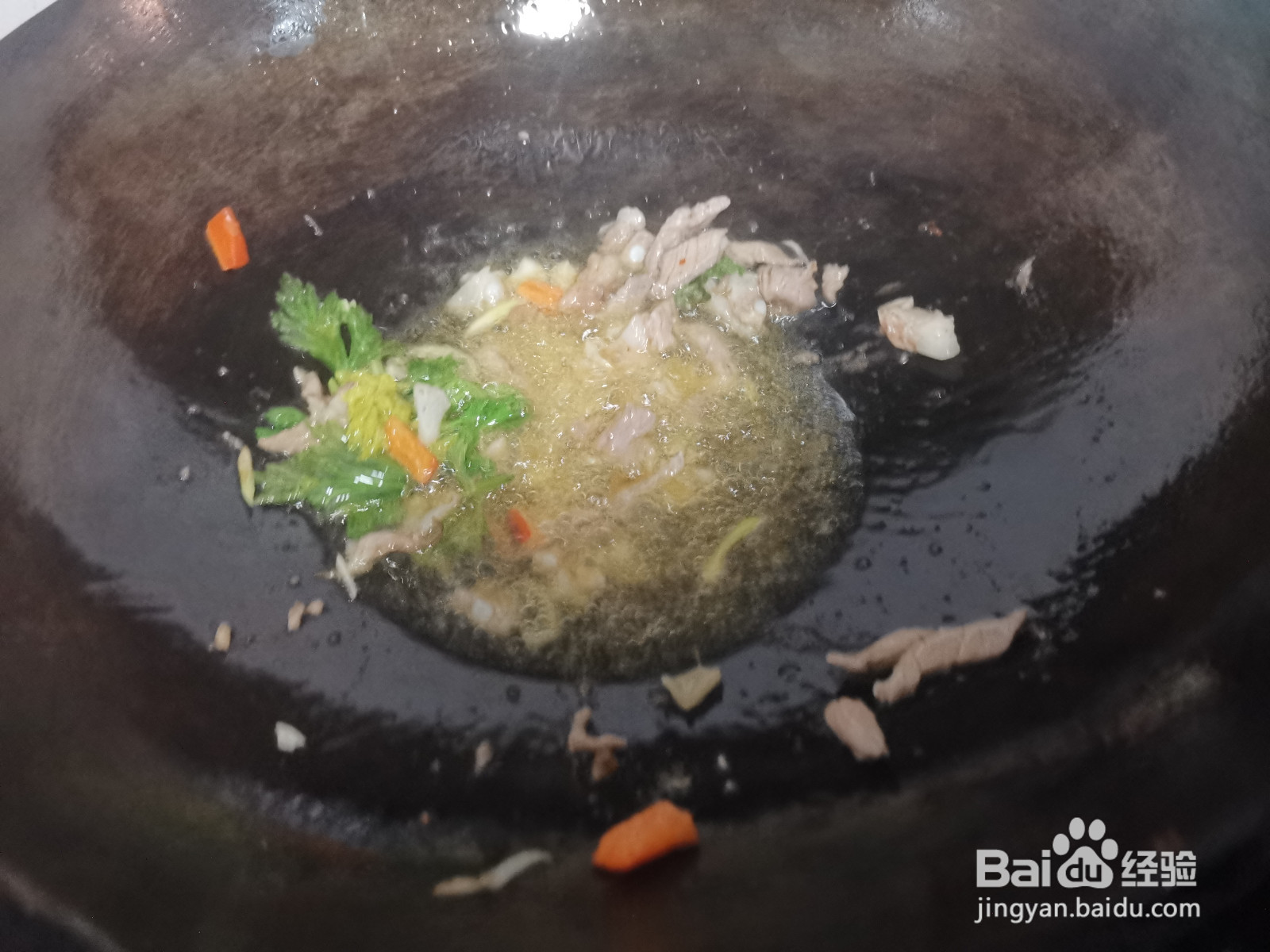 洋葱末炒土豆丝