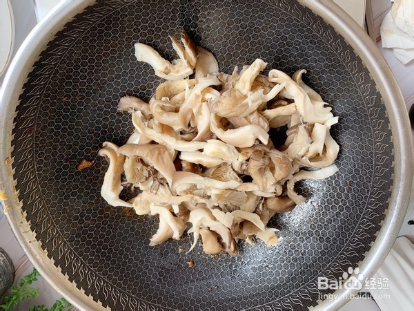 家常蘑菇炒肉