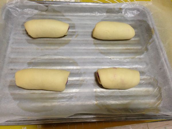 双色紫薯芝士卷