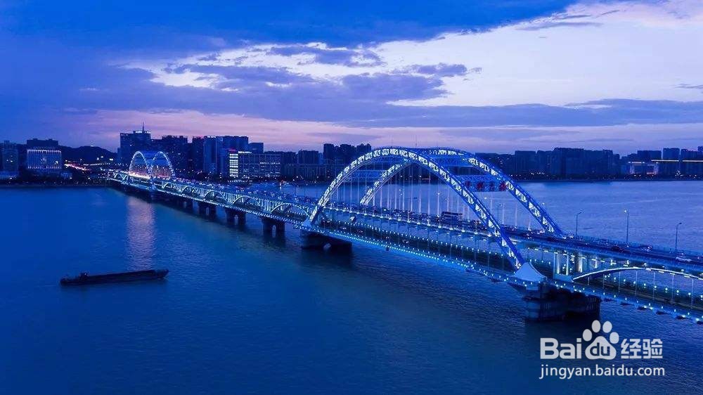 复杂异形桥梁结构设计要点