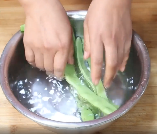 香肠炒扁豆怎么做