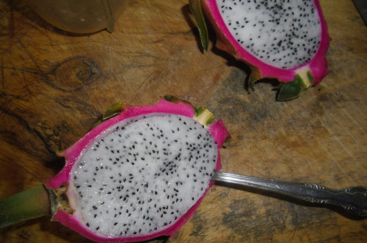 火龙果应该要这样吃才美味！