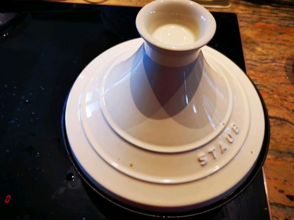 霉干菜香芋红烧肉