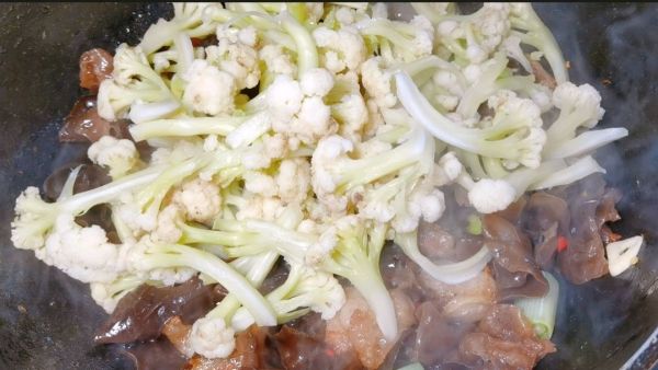 花菜怎么做才能脆嫩好吃还入味