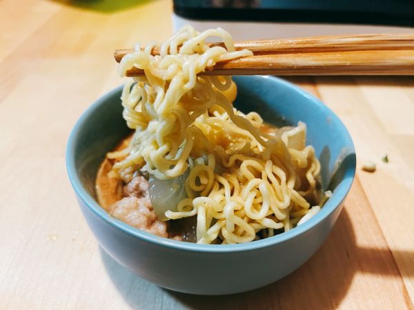 鲍汁鲜香筋头巴脑