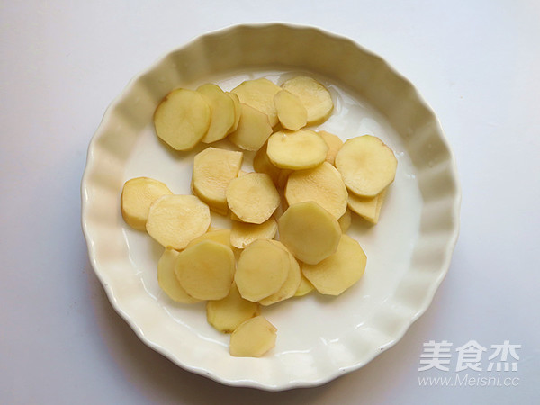 香辣红烧肥肠面