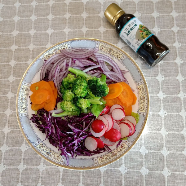 丘比沙拉汁大拌菜