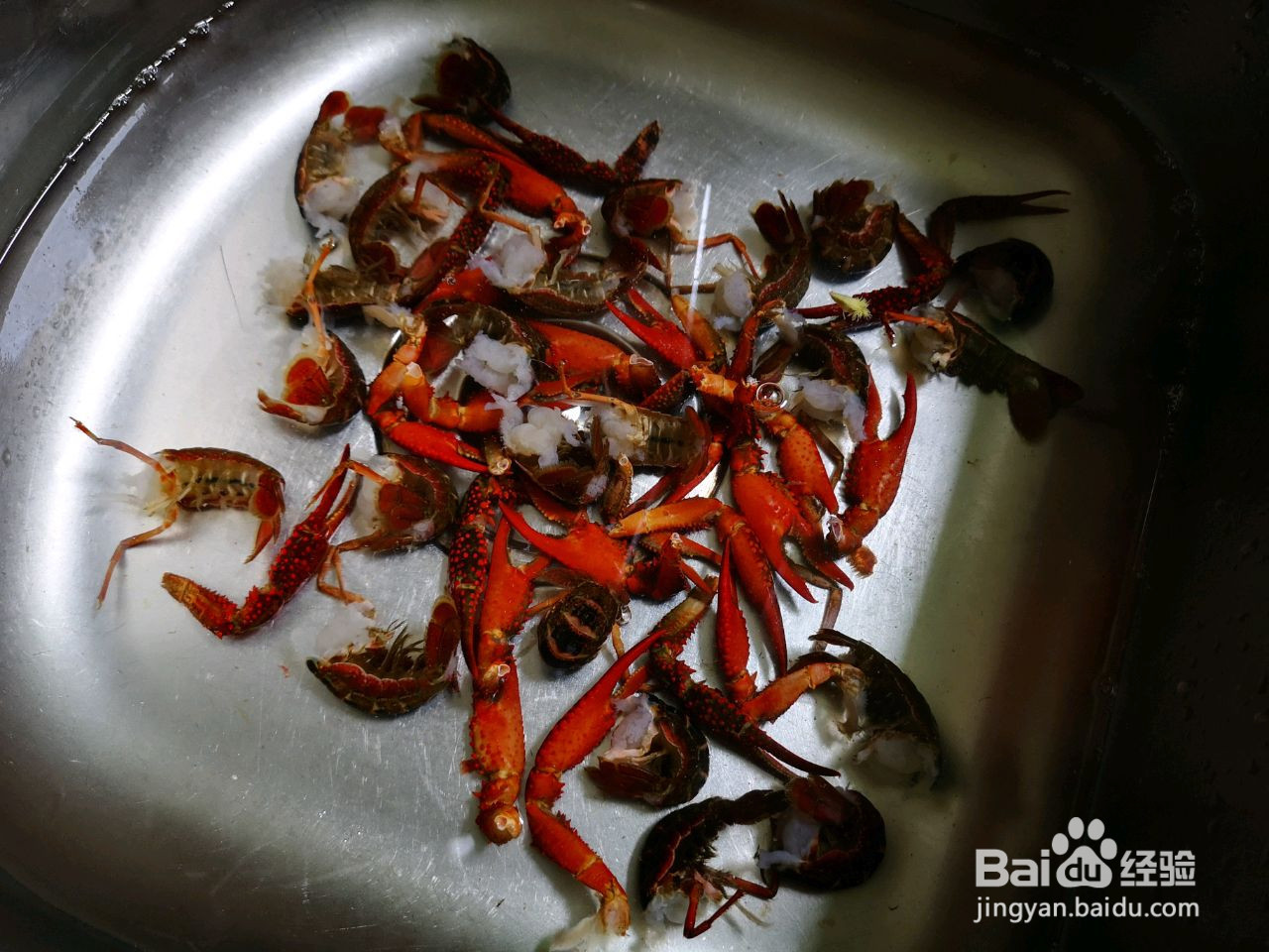 秋葵炒小龙虾的做法