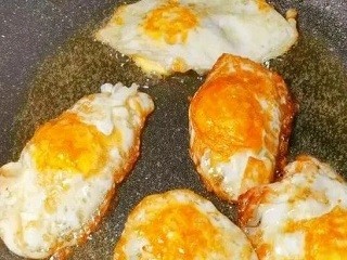 糖醋荷包蛋怎么做？