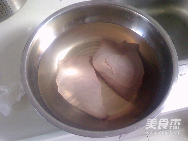 青椒炒猪肝的做法