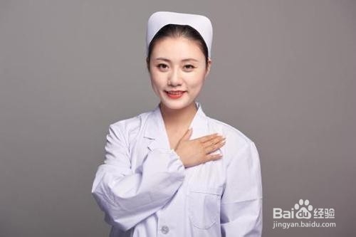 铺无菌盘操作步骤