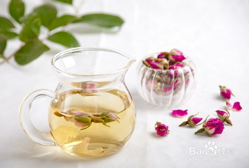 五一出游防过敏 三种药茶来对抗