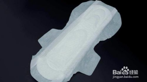 女孩子经期使用卫生巾需要注意些什么？