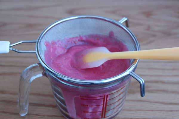 覆盆子荔枝蛋糕