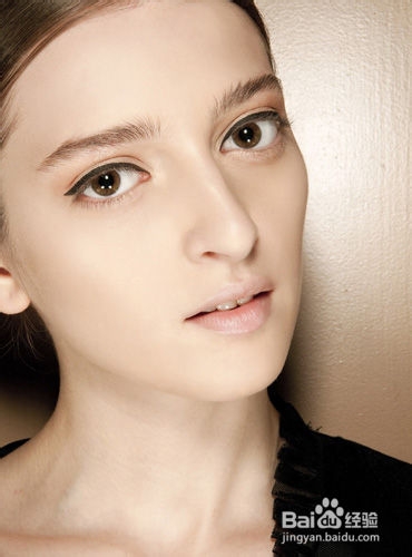 现代女性如何选择化妆工具（精选）