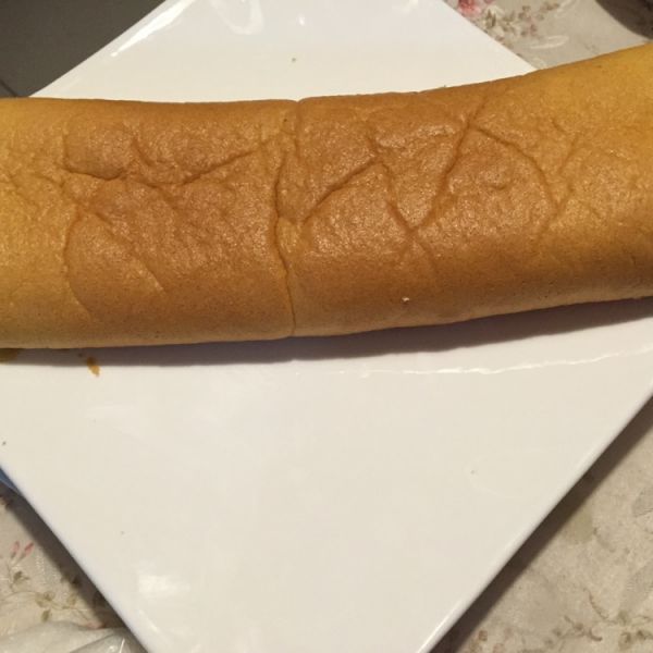 小四卷草莓蛋糕