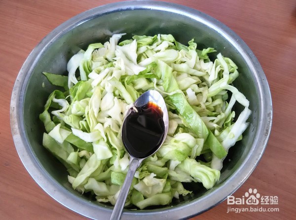 家常生拌圆白菜