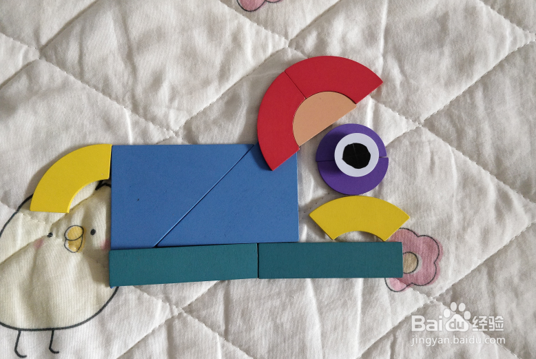 用幼儿积木怎么拼一只站着的大象？