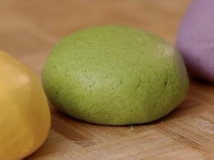 腊肉什锦汤圆的做法