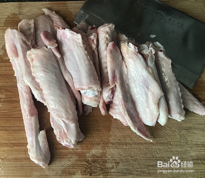 如何制作鹌鹑蛋卤鸭