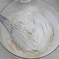 草莓华夫饼的做法