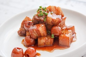 山楂红烧肉的做法