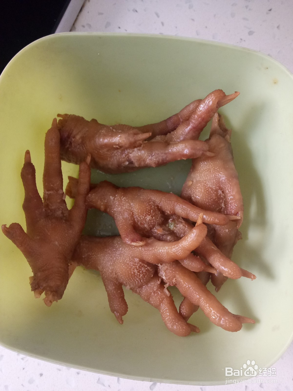 砂锅卤鸡爪炖白菜