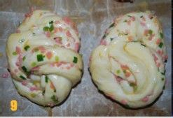 汤种火腿葱花面包