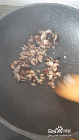 青菜香菇炒油条