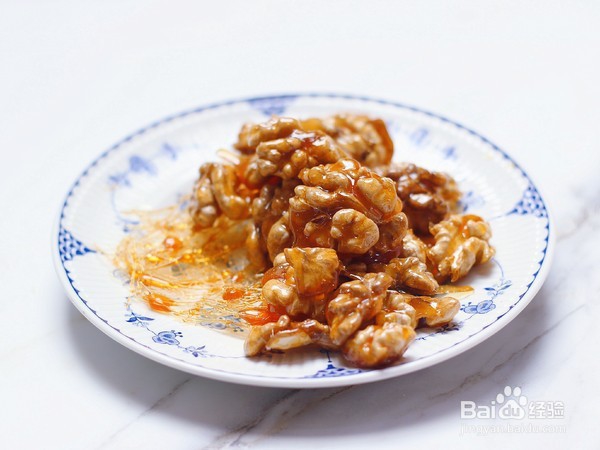 琥珀核桃仁的制作方法