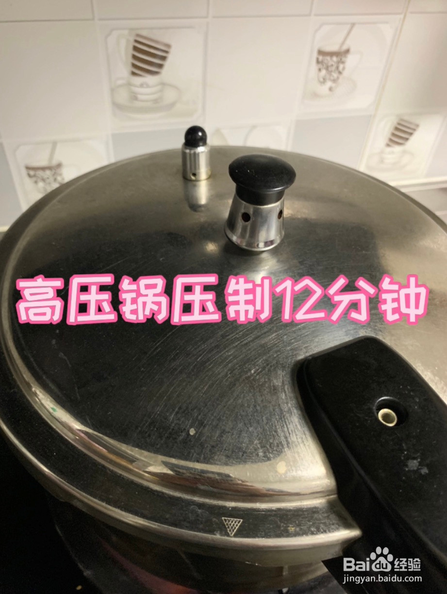 烂蒜肥肠的做法