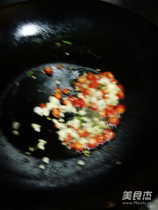 手撕茄子的做法