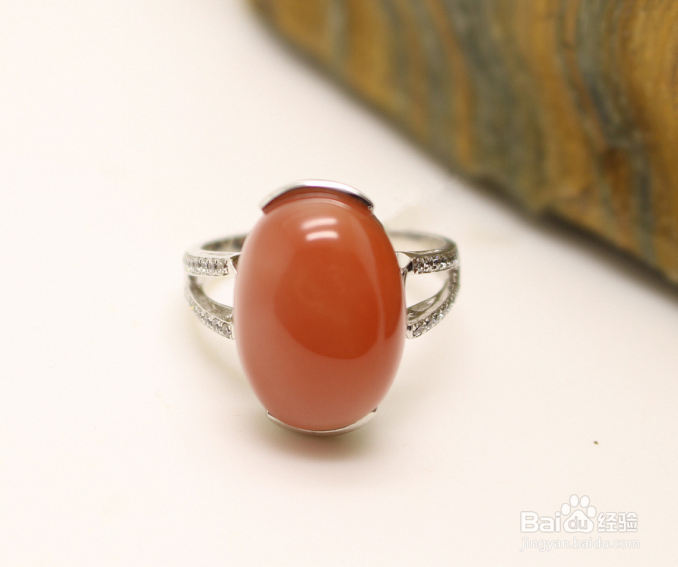 南红玛瑙的鉴别和保养