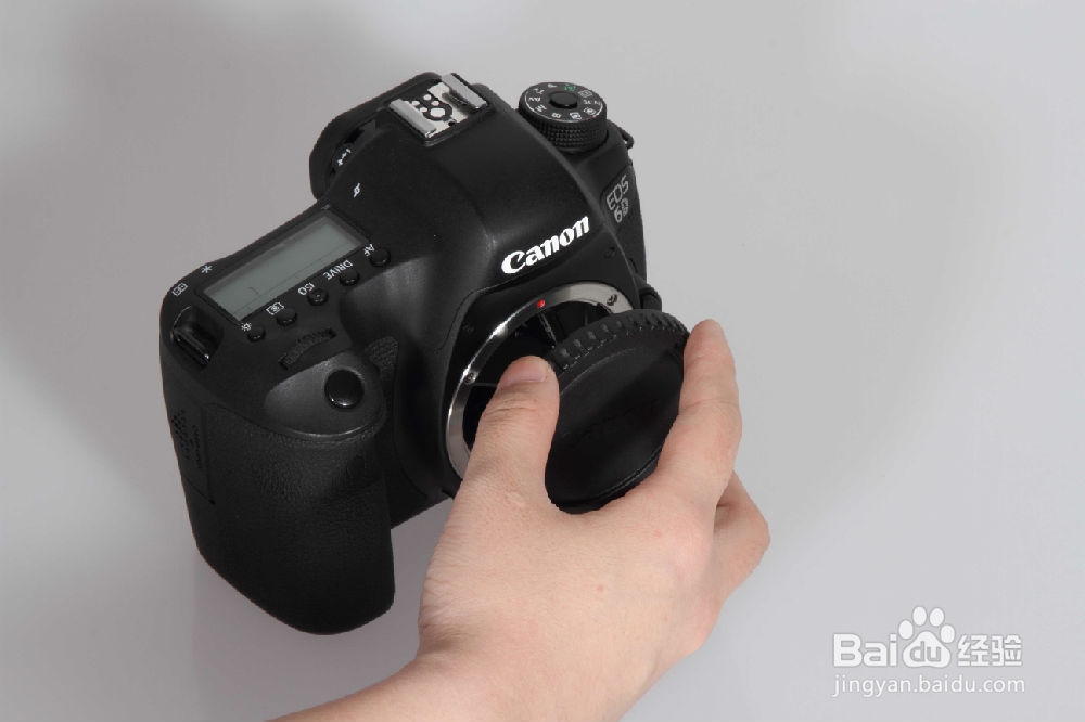 机身镜头盖怎么用