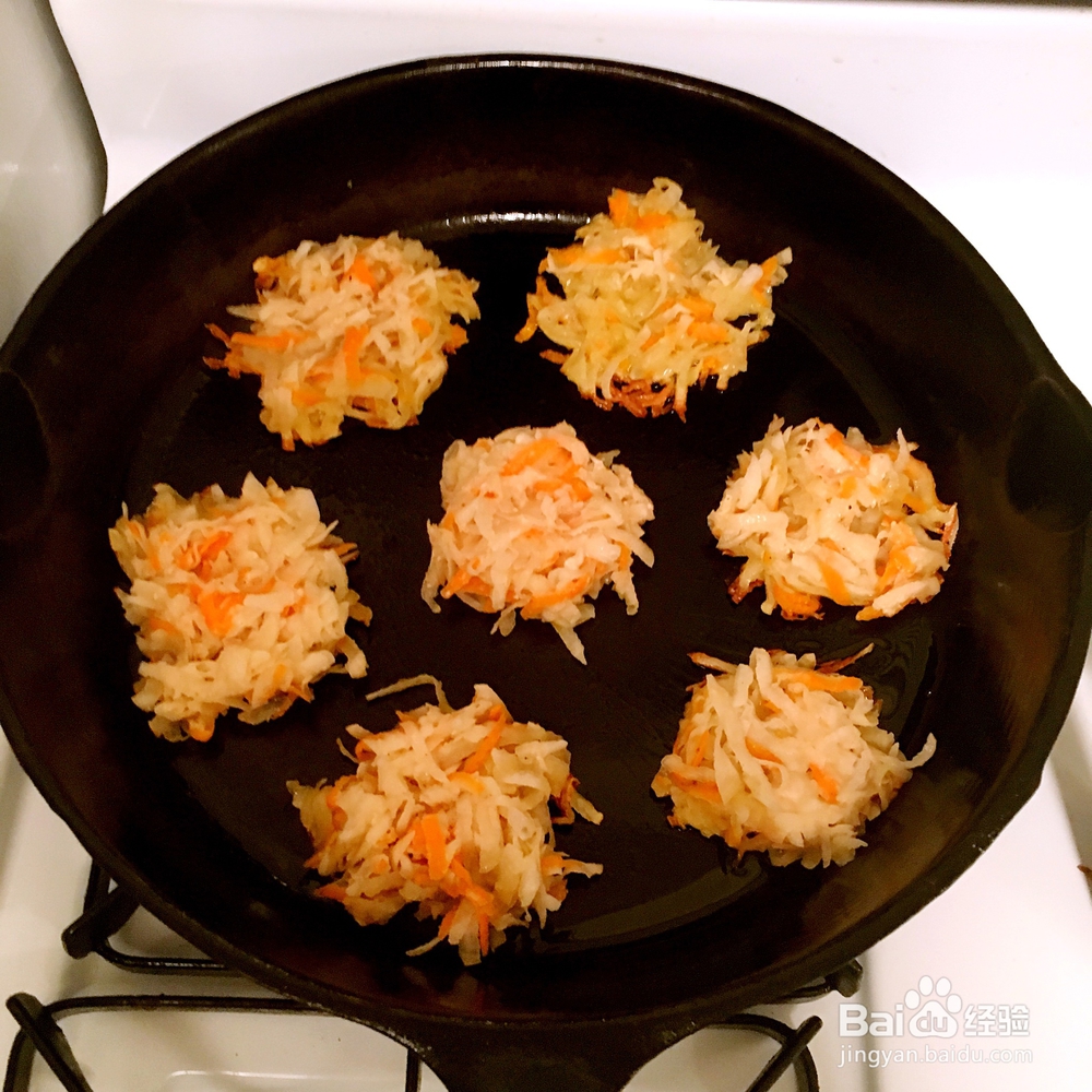 小白也能做胡萝卜土豆丝饼