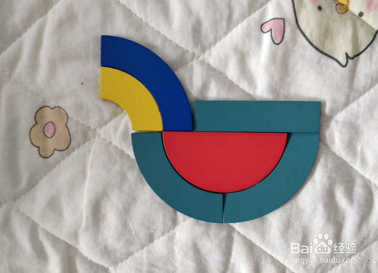 用幼儿积木怎么拼一件玩具摇马