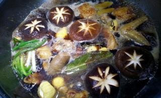 香菇板栗烧子鸡的做法