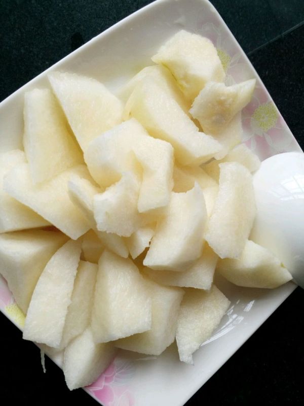 冰糖银耳雪梨羹