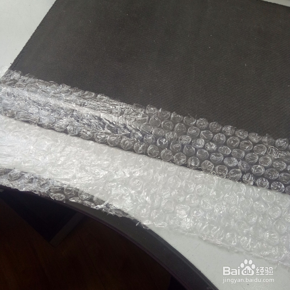 鼠标垫底部的保护层脱落怎么处理